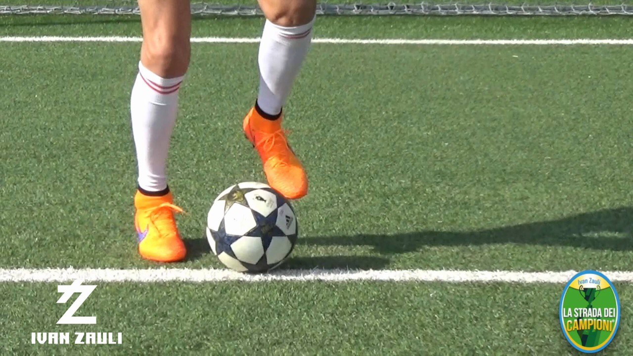 BALL MASTERY: Tip tap, sole stop, hop, inside touch